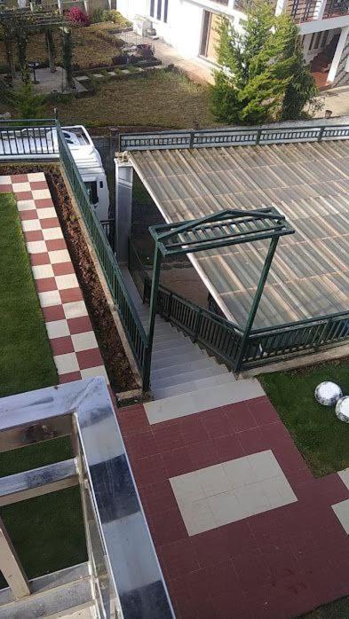 Sky Blue Resort Ooty Exterior foto